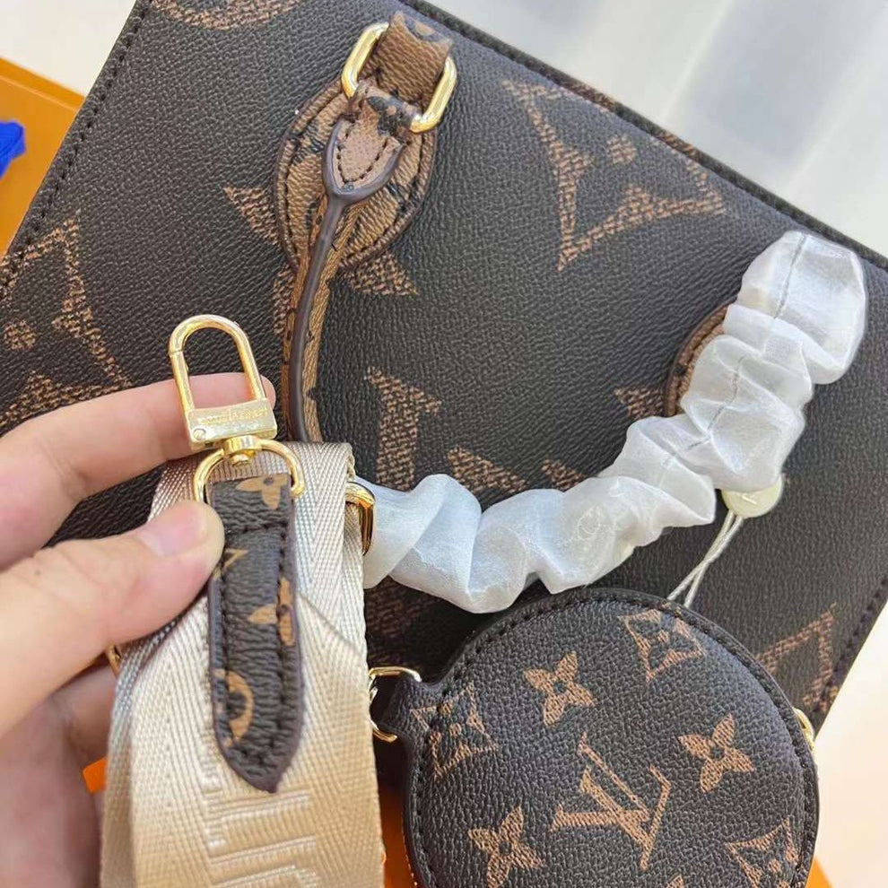 LV On The Go With White Belt