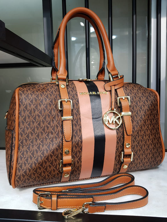 Micheal kors Duffle Bag