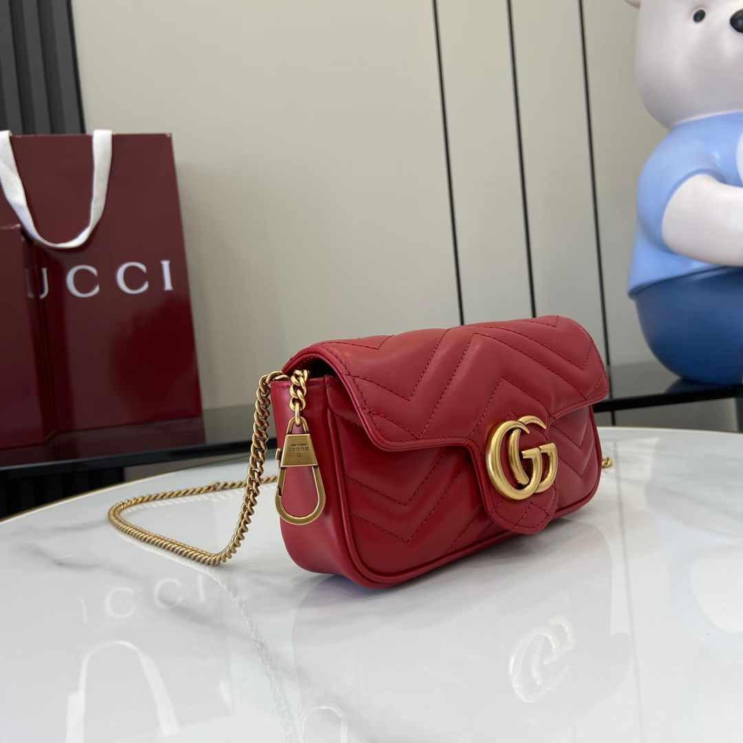 Gucci Marmont matelassé ( Rich Burgundy)