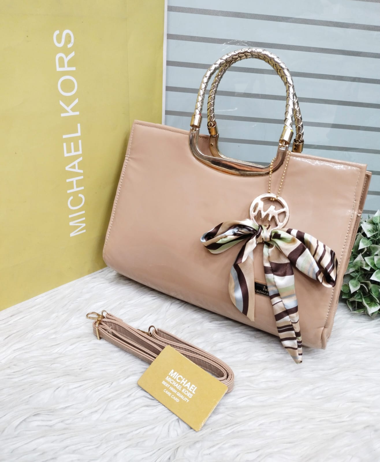 Michael kors Handbag for women