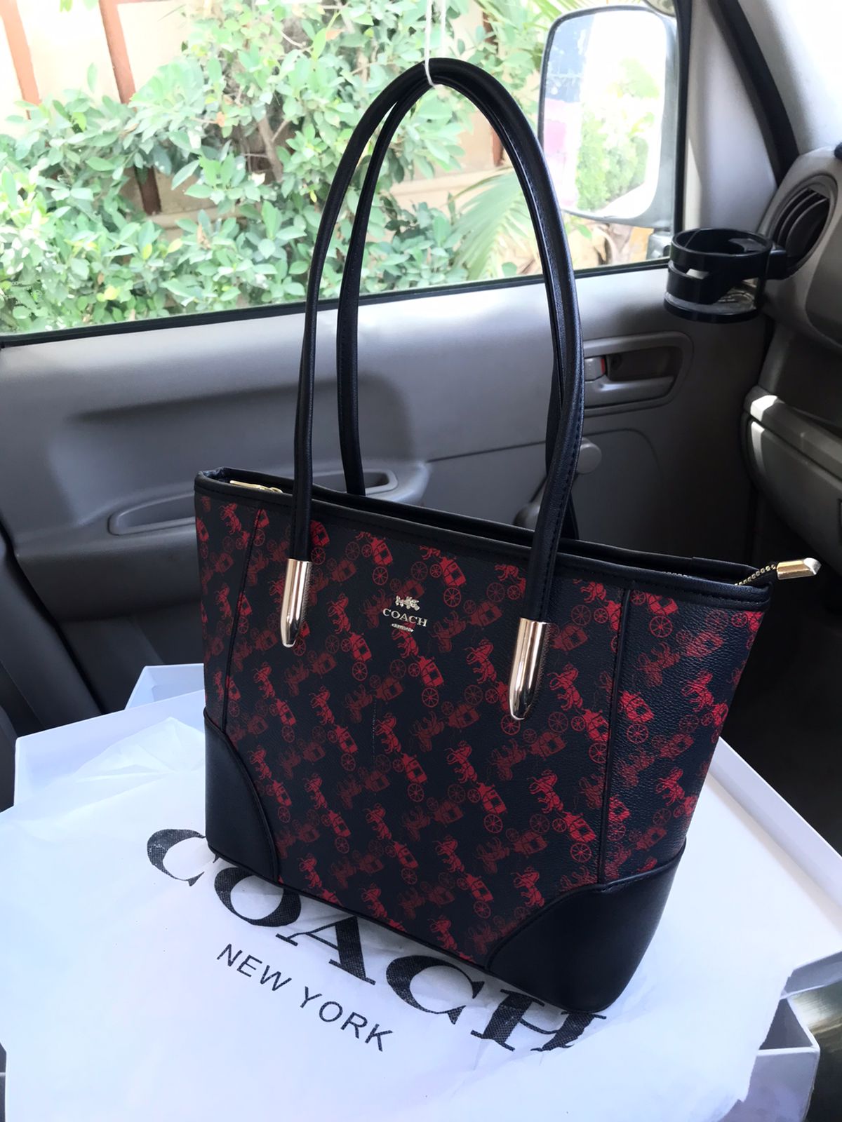 Coach Signature Tote Bag ( Premium )