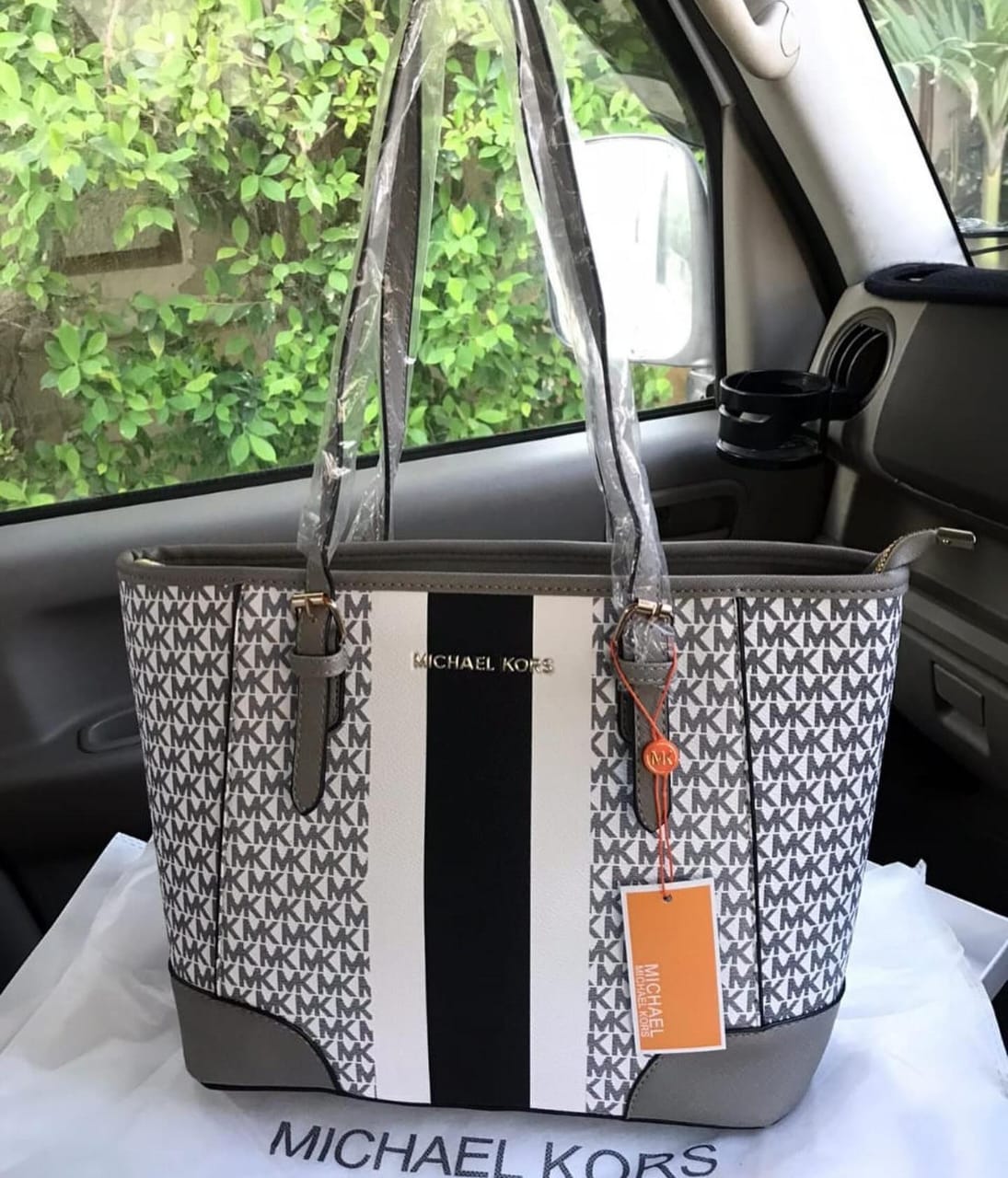 Micheal kors Tote Bag ( Premium Quality )